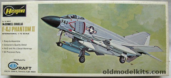 Hasegawa 1/72 Douglas F-4J / F-4D Phantom II - First Flight US Navy F-4J or USAF F-4D, JS-021 plastic model kit